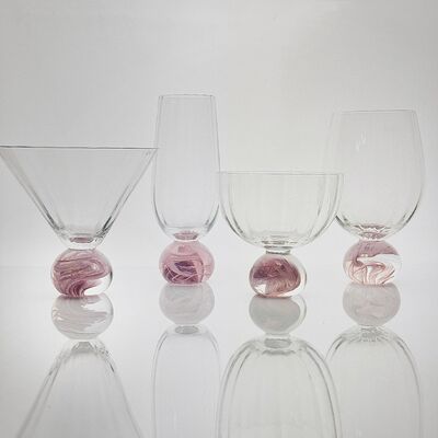 High Clarity Pink Cloud Crystal Wine Glass Set Designed for in Restaurants Bars and Wine Tasting Events Offering Superior Presentation