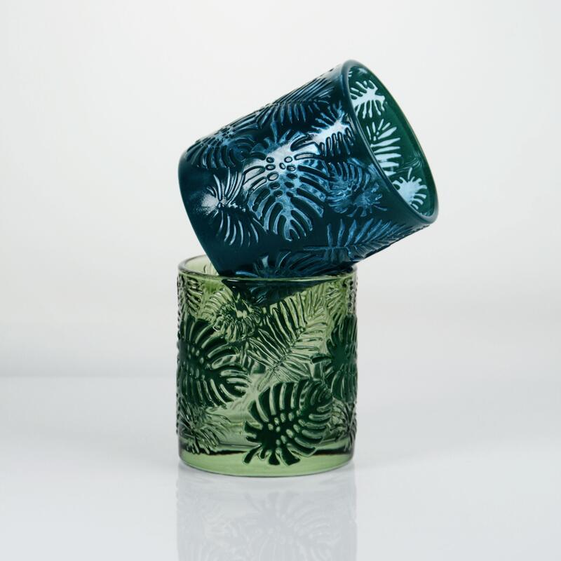 quality Embossed Tropical Monstera Leaf Glass Candle Holder with 200ml Capacity in Lead-Free Crystal Glass factory