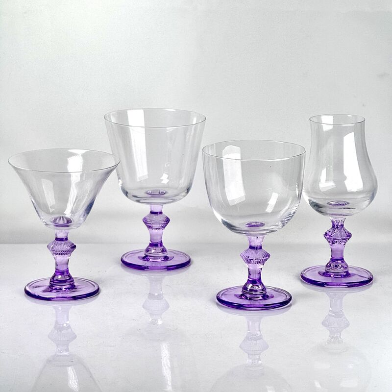 quality 4‑Pack Vintage Purple Stem Wine Glasses, Assorted Shapes Clear Cup with Decorative Purple Stem, Handblown Glass Goblets for Wedding Party Home Tabletop Decoration factory
