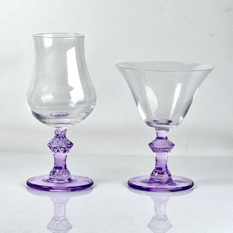 quality 4‑Pack Vintage Purple Stem Wine Glasses, Assorted Shapes Clear Cup with Decorative Purple Stem, Handblown Glass Goblets for Wedding Party Home Tabletop Decoration factory
