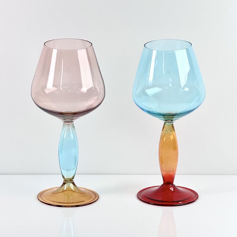 Quality Hand-Blown Gradient Color Borosilicate Wine Glasses, Multi-Color Artistic Stem Goblets for Wine, Cocktail, Home Bar & Party Decor factory