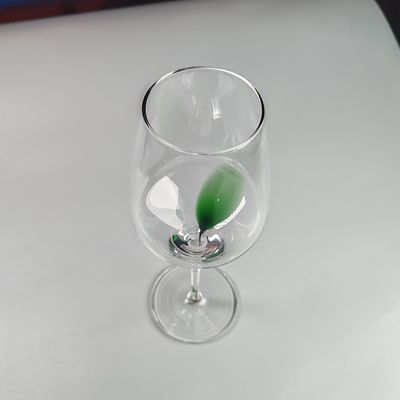 quality 530ml Volume Customized Handblow Clear Red Wine Glass Martini Glass Suitable for Party Durable Stylish Sample Within 7 Days factory