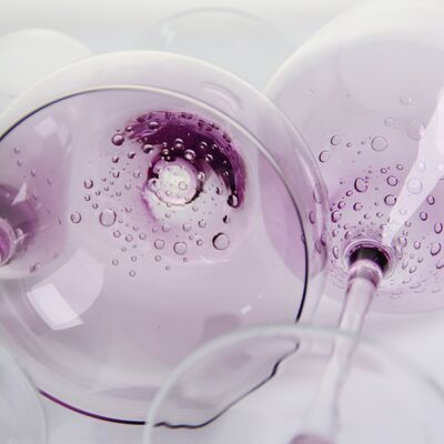 quality Lavender Bubble Crystal Wine Glass Handblown With Gradient Tint And Delicate Trapped Bubbles Combining Elegance With Durability factory
