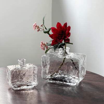 quality Rectangular Clear Hammered Glass Vase - Modern Minimalist Decorative Flower Vase for Table Centerpiece factory