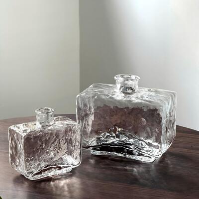 quality Rectangular Clear Hammered Glass Vase - Modern Minimalist Decorative Flower Vase for Table Centerpiece factory