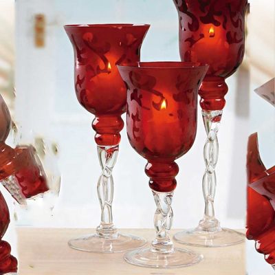 quality Tulip Shape Long Stem Candle Holders With Engrave Pattern factory