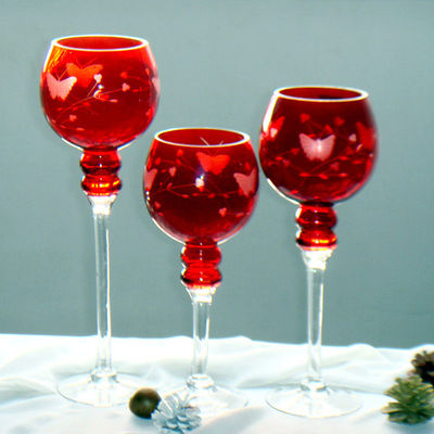 quality Tulip Shape Long Stem Candle Holders With Engrave Pattern factory