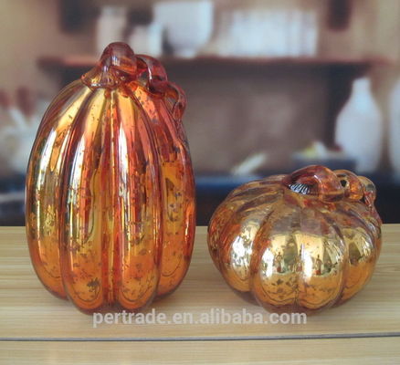 quality Pumpkin Lantern Antique Glass Candle Holders For Halloween factory