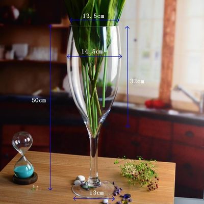 quality Europe Style Long Stem Glass Vase Centerpiece For Party factory