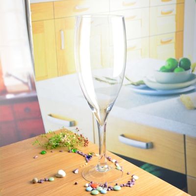 quality Europe Style Long Stem Glass Vase Centerpiece For Party factory