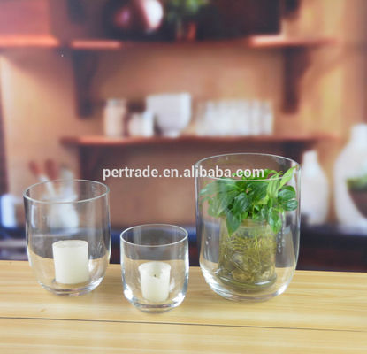 quality Customize Color U Shape Hand Cutting Decorative Glass Vase factory