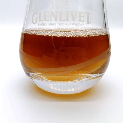 quality Old Fashioned Round Handmade Whiskey Glass With Heavey Base factory