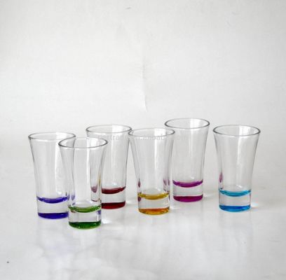quality Handpainted Rainbowl Bottom Crystal Shot Glasses For Pub factory