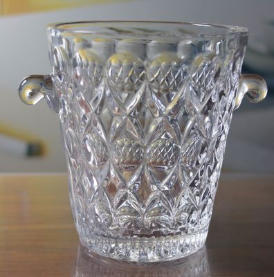 quality Machine Made Embossed Round Glass Bucket With Handle factory
