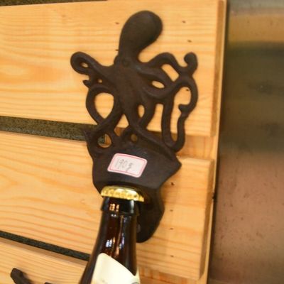 quality Rustic Wall Mounted Octopus Antique Cast Iron Bottle Opener factory