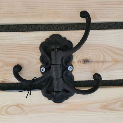 quality Vintage Black Iron Hooks Cast Iron Crafts For Entryway factory