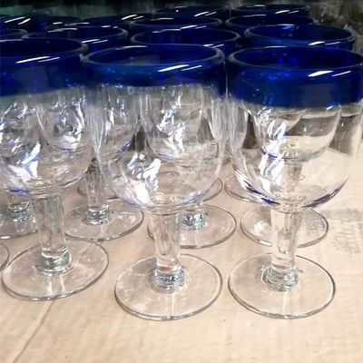 quality Blue Rim Mexican Drinking Glass Crystal Wine Glass , Red Glass Wine Glasses factory